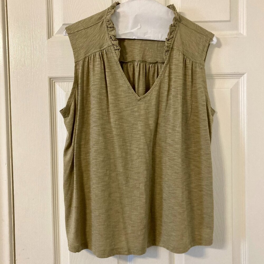 Excellent Condition, SZ L, COTTON Blend Layering Tank, Heathered Sage Green